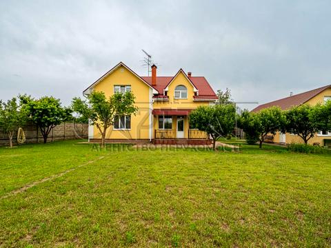 будинок за адресою Каштанова