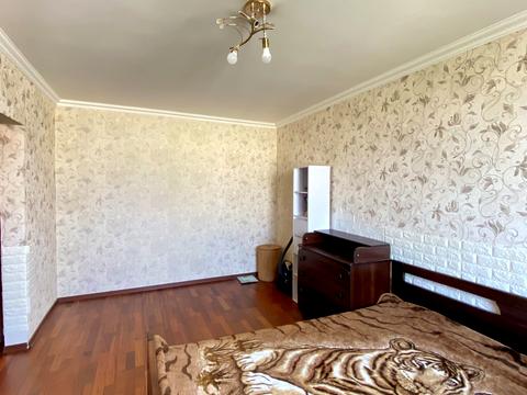 квартира по адресу Амвросия Бучмы бульв., 8