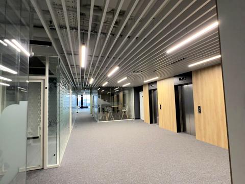 комерційна за адресою Зоологічна вул., 5/1