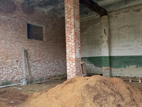 комерційна за адресою с. Копистин, Вантажний двір, 3