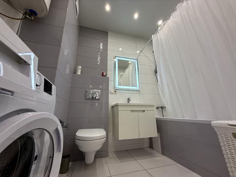 квартира за адресою Київ, Джона Маккейна вул. (Івана Кудрі), 1-Б