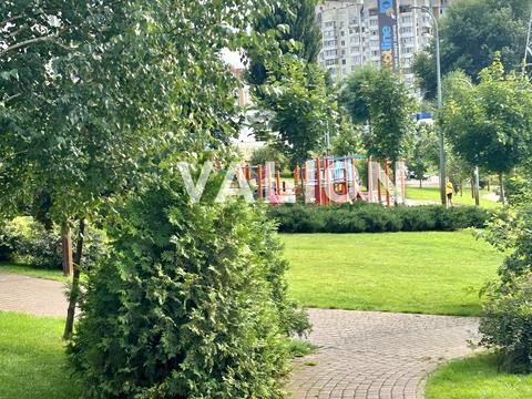 квартира по адресу Ревуцкого ул., 40-Б