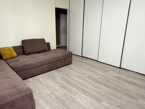 квартира за адресою Драгоманова вул., 2-Б