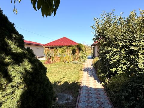 будинок за адресою с. Єлизаветівка, Садова