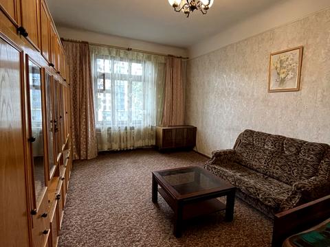 квартира за адресою Павлівський майдан пл. (Рози Люксембург майдан), 2