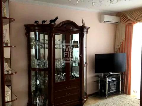 квартира за адресою Червоної Калини просп. (Володимира Маяковського), 12