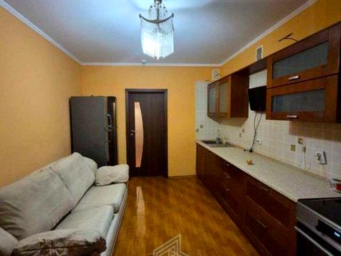 квартира за адресою Милославська вул., 4