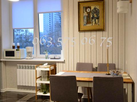 квартира по адресу Леси Украинки бульв., 4