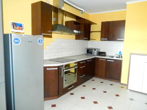 квартира за адресою Миколи Бажана просп., 12