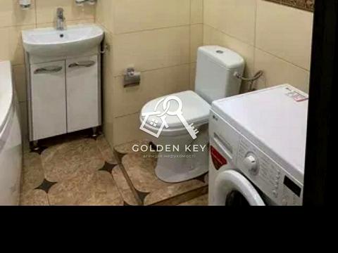 квартира за адресою Соборності вул. (Косіора), 10