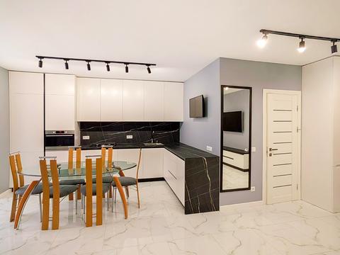 квартира по адресу Черновола ул., 1