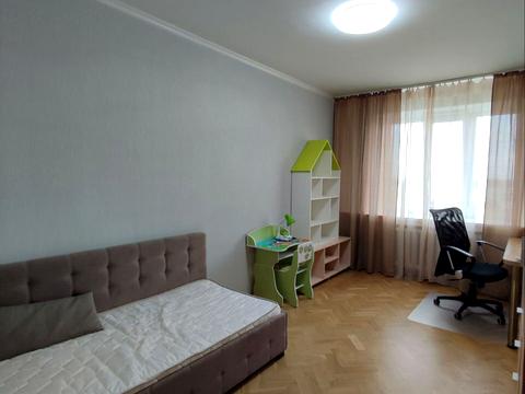 квартира по адресу Раисы Окипной ул., 1