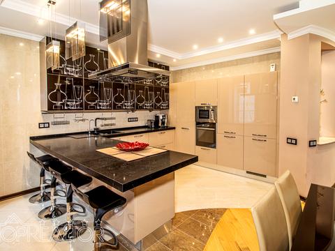 квартира за адресою Отакара Яроша пров., 16б