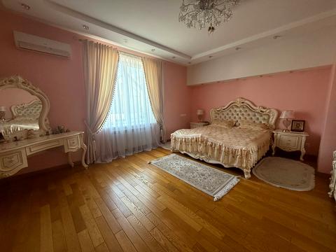 будинок за адресою смт. Авангард, Південна, 7