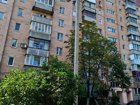 квартира за адресою Миколи Бажана вул. (Кривомазова), 8