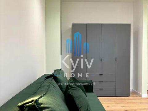 дом по адресу вул. Набережна