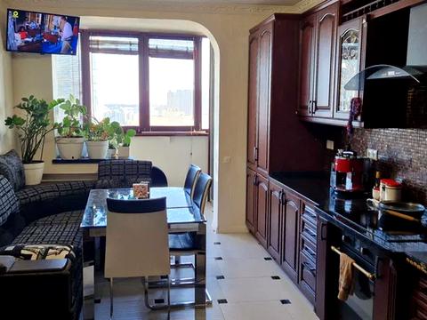 квартира по адресу Леся Курбаса просп., 7