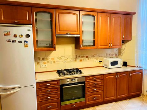 квартира по адресу Поповича ул., 3