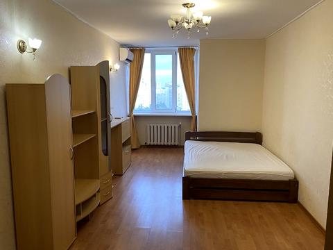 квартира по адресу Миколы Бажана просп., 1-М