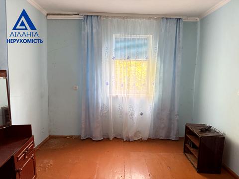 дом по адресу вул.Вишнева, 32