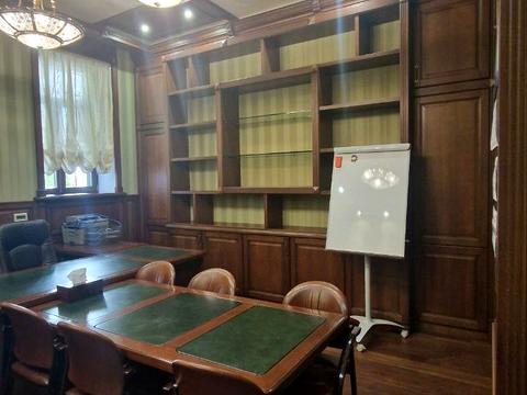 комерційна за адресою Маразліївська вул., 8