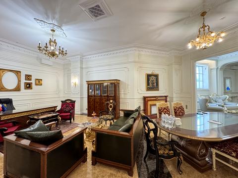 комерційна за адресою Генуезька вул., 5