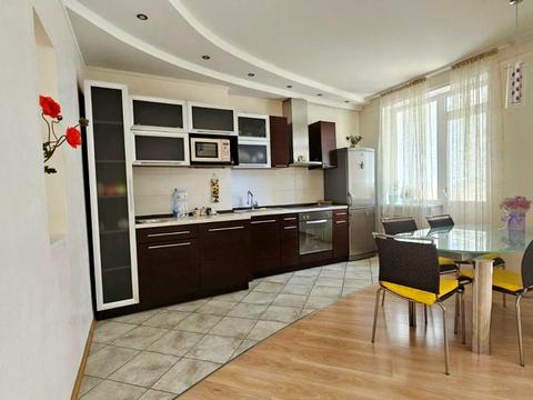 квартира по адресу Александра Мишуги ул., 2