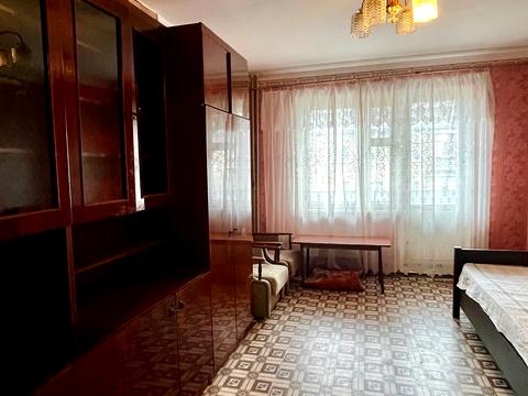 квартира за адресою Володимира Великого вул. (Енгельса), 1