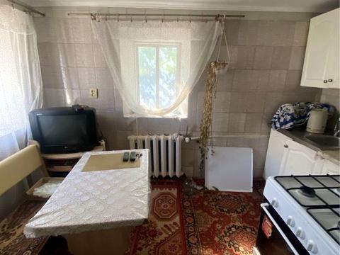 будинок за адресою Гайдамацька вул. (Комісарівська), 70
