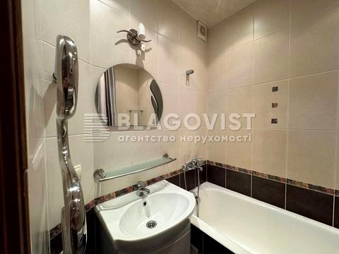 квартира за адресою Оноре де Бальзака вул., 16