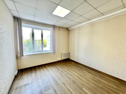 коммерческая по адресу Инглези ул. (25-ї Чапаєвської Дивізії), 6в
