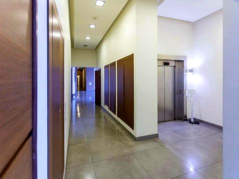 квартира за адресою Раїси Окіпної вул., 18