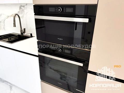 квартира за адресою Волошина, 10