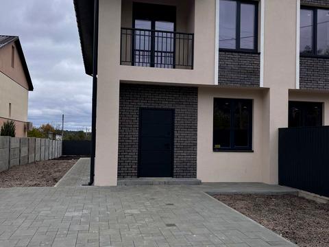 будинок за адресою Незалежності