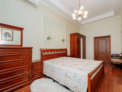 квартира за адресою Велика Житомирська вул., 10