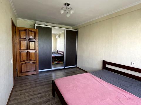 квартира за адресою Жамбила Жабаєва вул. (Кузьминська), 2