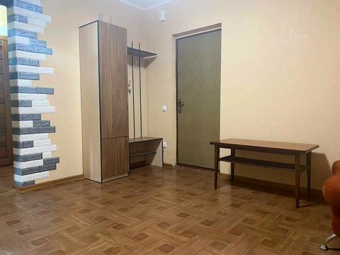 квартира за адресою Ревуцького вул., 54