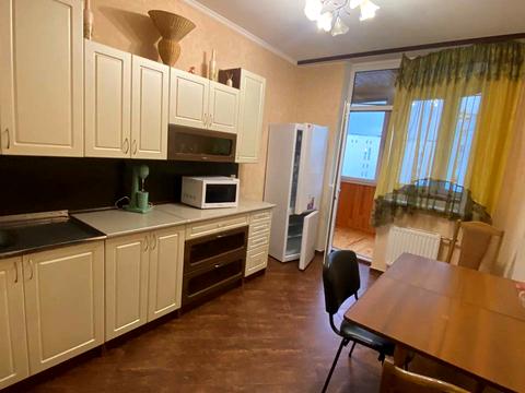 квартира за адресою Єлизавети Чавдар вул., 11