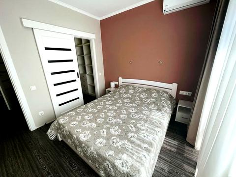 квартира за адресою Радистів вул., 34