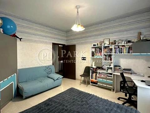 квартира за адресою Успішна вул., 18