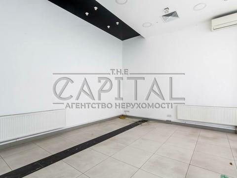 комерційна за адресою Хрещатик вул. (Kreschatic), 27-Б