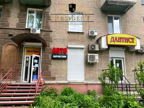 комерційна за адресою Робоча вул., 170
