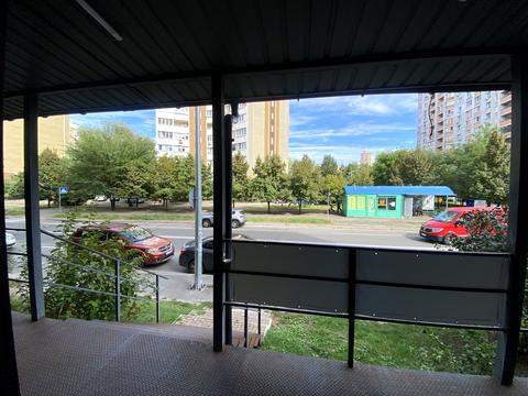 комерційна за адресою Урлівська вул., 5