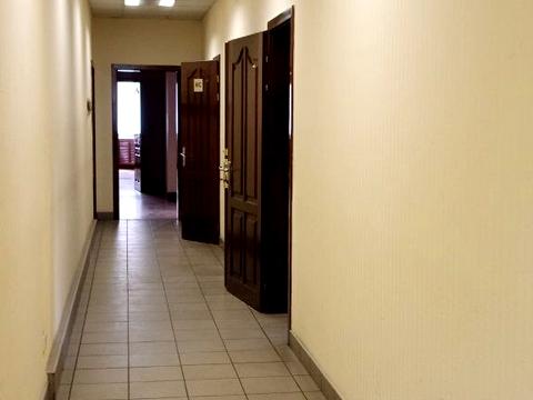 коммерческая по адресу Исполкомовская ул., 7