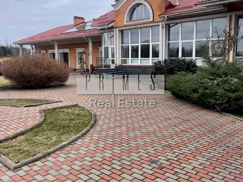 будинок за адресою Центральна вул.