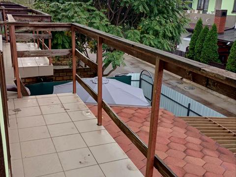 будинок за адресою Академіка Сахарова вул.