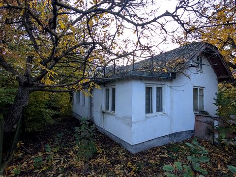 участок по адресу с. Угринов, Независимости ул.