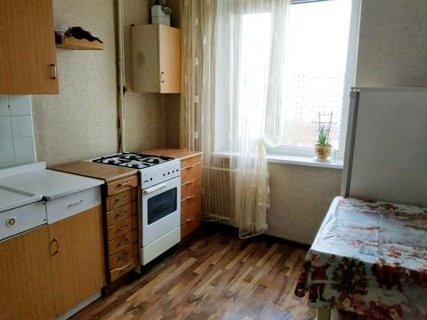 квартира за адресою Андрія Мельника вул.