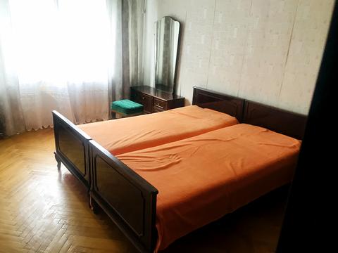 квартира за адресою Сергія Набоки пл., 2