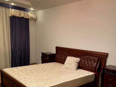 квартира по адресу Раисы Окипной ул., 10-А